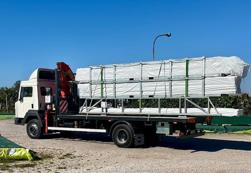 servizio camion con gru